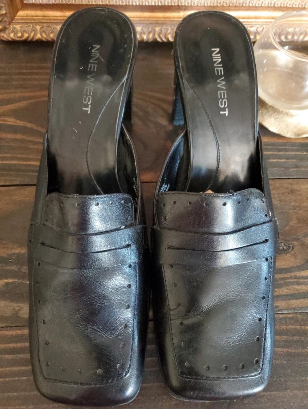 🟧 Nine West Black Leather Mules